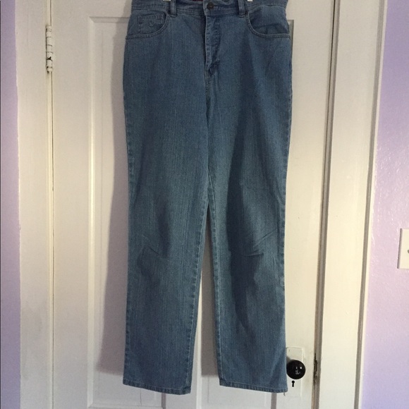 Jeans - Picture 2 of 3